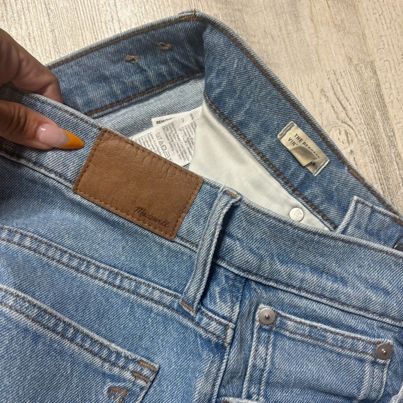 Madewell The Perfect Vintage Distressed Knee Jeans Size 25P - Picture 5 of 7